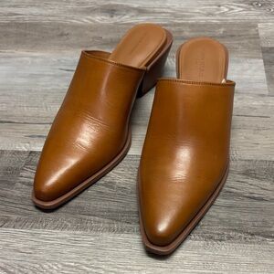Banana Republic Tan Leather Mules